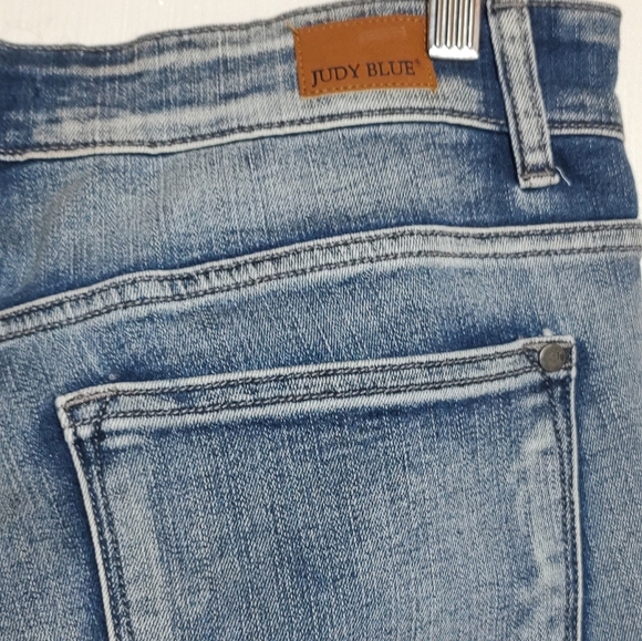 Judy Blue Classic Indigo Acid Wash Skinny Jeans - Picture 11 of 11